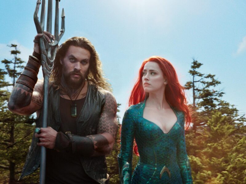 Should Warner Bros. remove Amber Heard from 'Aquaman 2'? Why we believe it's too late, even though fans still believe the studio has time.