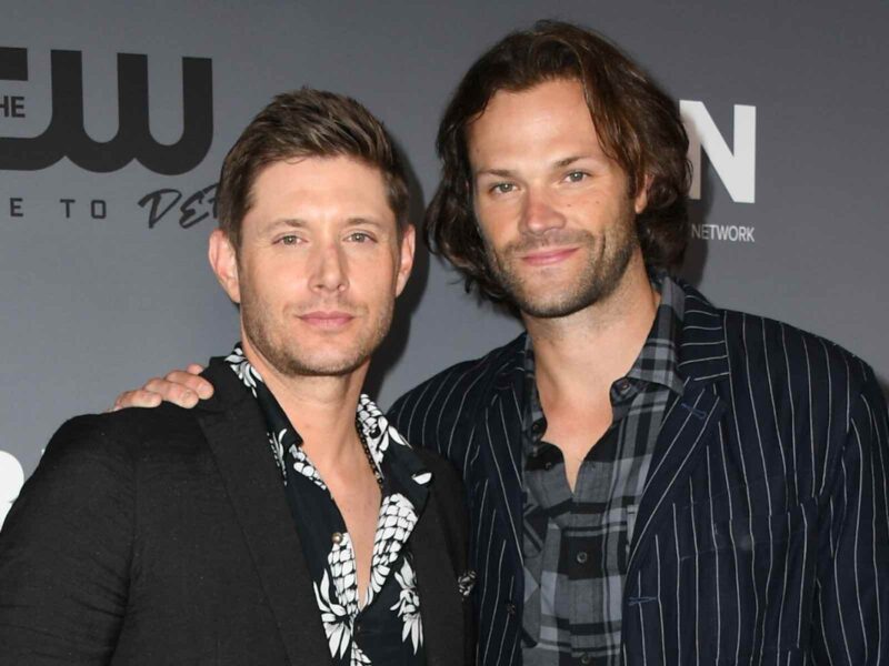 Grab the Impala keys because the Winchesters have returned! Get your Angel blade as we dive into the reunion between Jensen Ackles and Jared Padalecki. 
