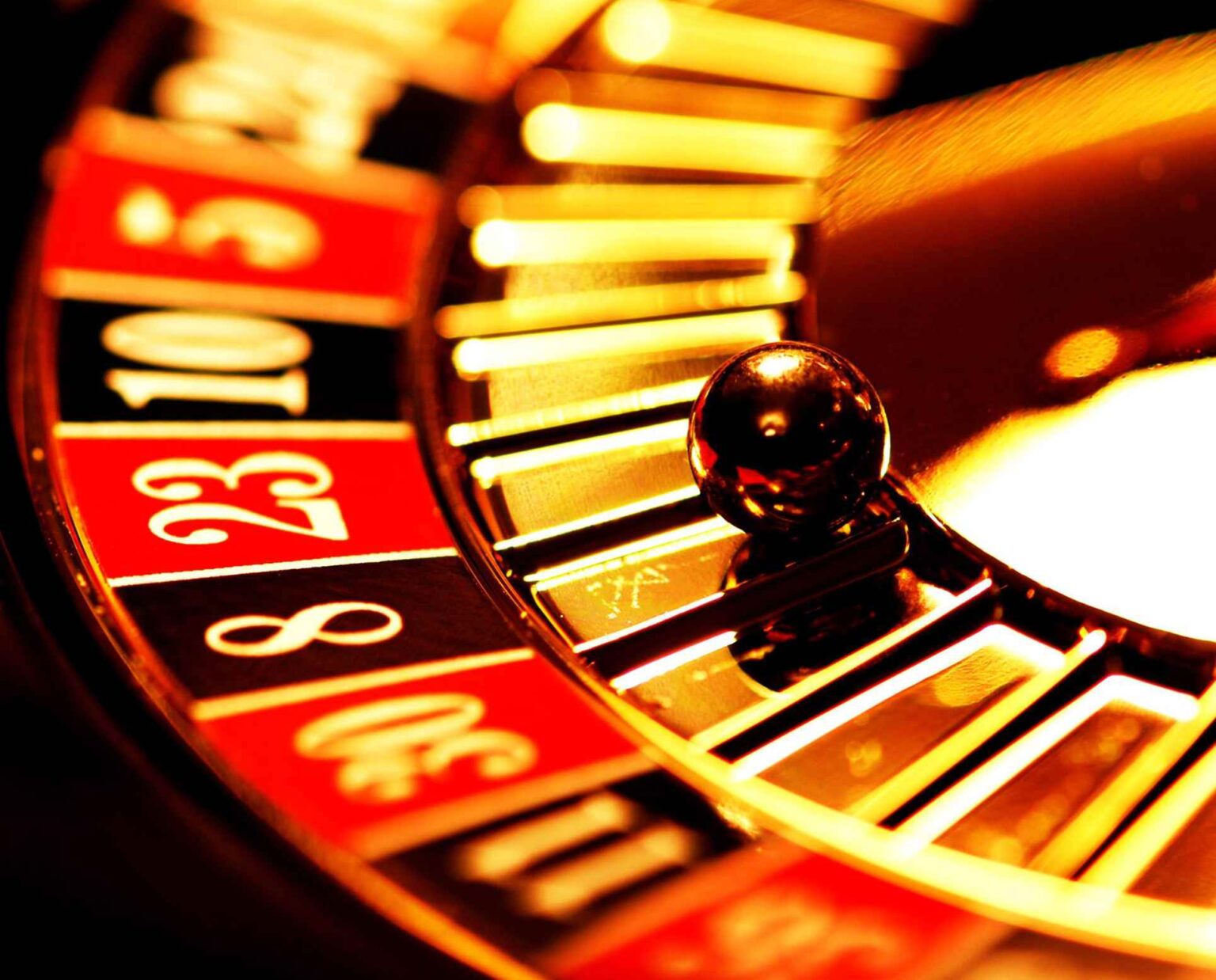 There's more that goes into successful gambling than just luck. Learn about the different casino rewards you can use to boost your winnings right here.