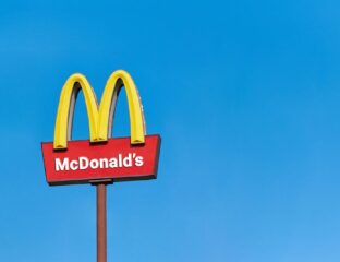 Are you a 14-year-old in Oregon looking for their first job? Well then, see how you can apply for a McDonald's job today.