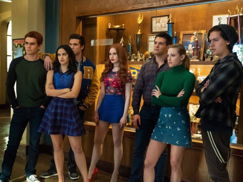 Even feel like a show just needs to end? See why 'Riverdale' should finally just give up the ghost and set its fans free.