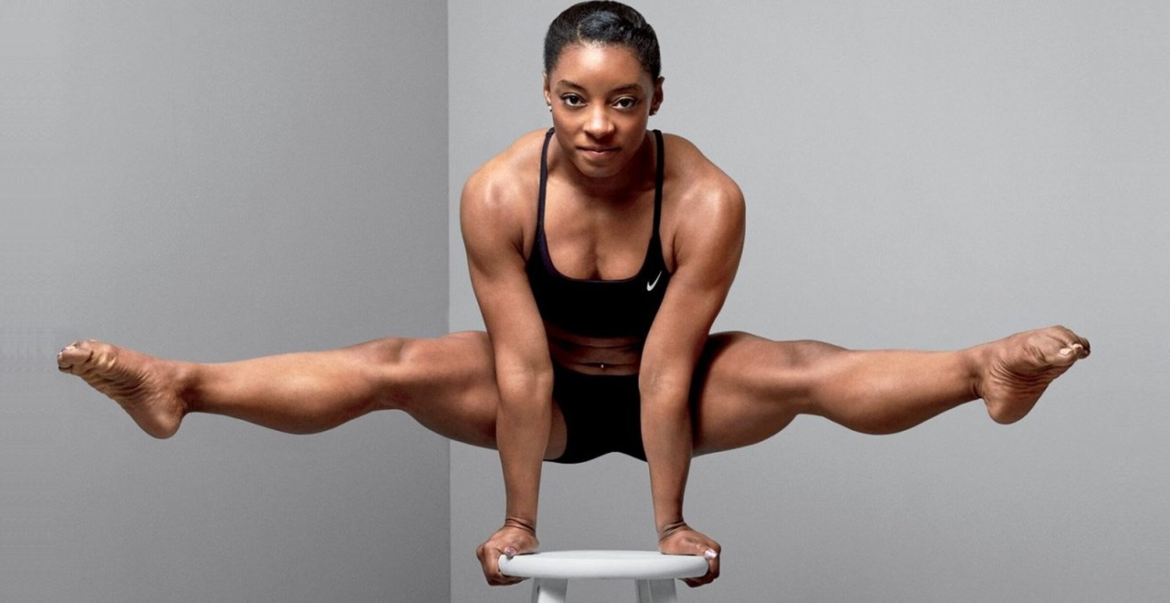simone biles height and weight        <h3 class=