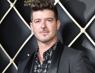 Model Emily Ratajkowski claims that Robin Thicke groped her on the set of the hit track 