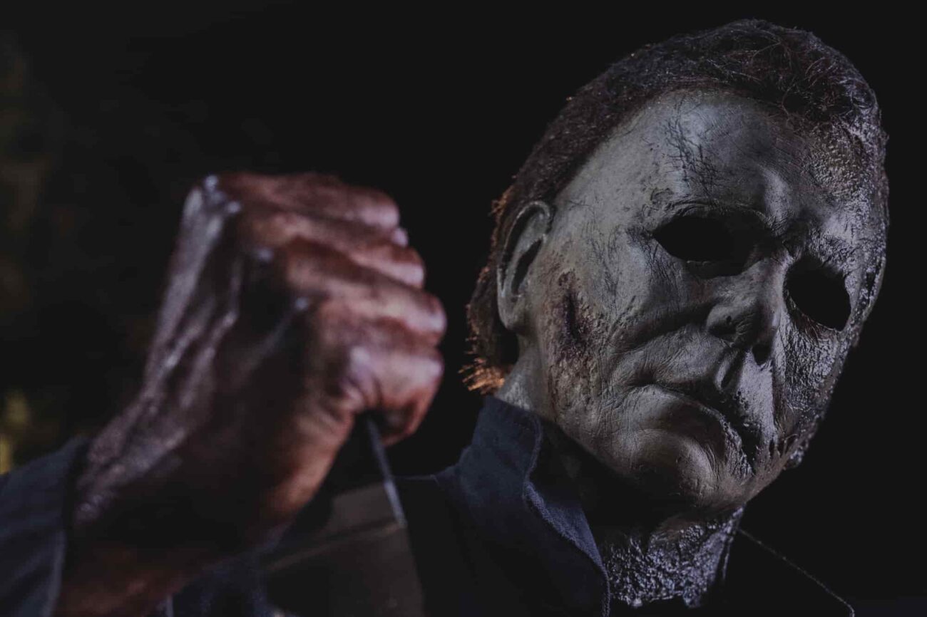 'Halloween' is one of the most celebrated horror franchises of all time. Rip open the story and see if 'Halloween H20' is the sleeper hit of the series.