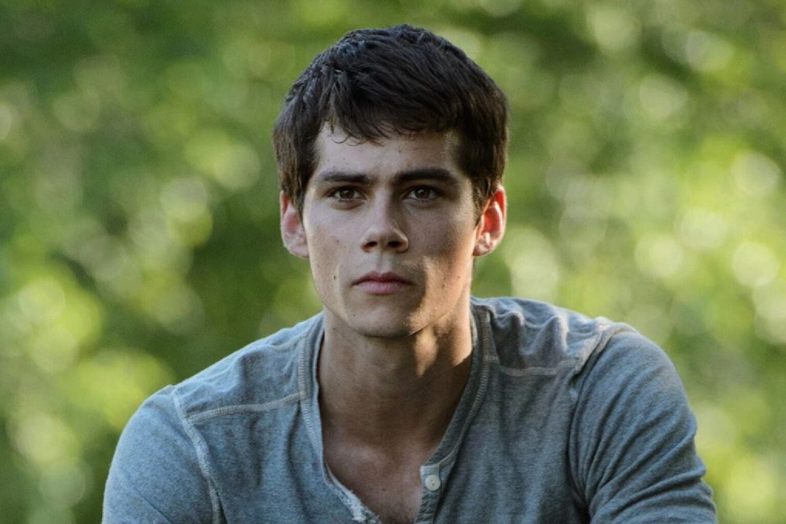 Known for his roles in 'Teen Wolf' and 'The Maze Runner', Dylan O'Brien has amassed an impressive fanbase. Now, they're all wondering who he's dating!