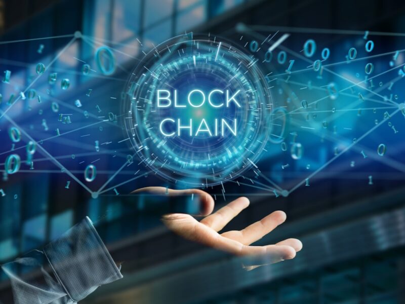 Get to know the benefits of blockchain technology and how it benefits our digital future. There are great uses of bitcoin which every investor should know.