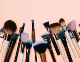 From doing make-up occasionally to wearing make-up every day, investing in quality make-up brushes always helps. Here are the benefits of using brushes!