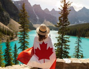 Before planning your itinerary, make sure to follow up on the latest border restrictions in Canada due to Omicron. Here's everything you need to know.