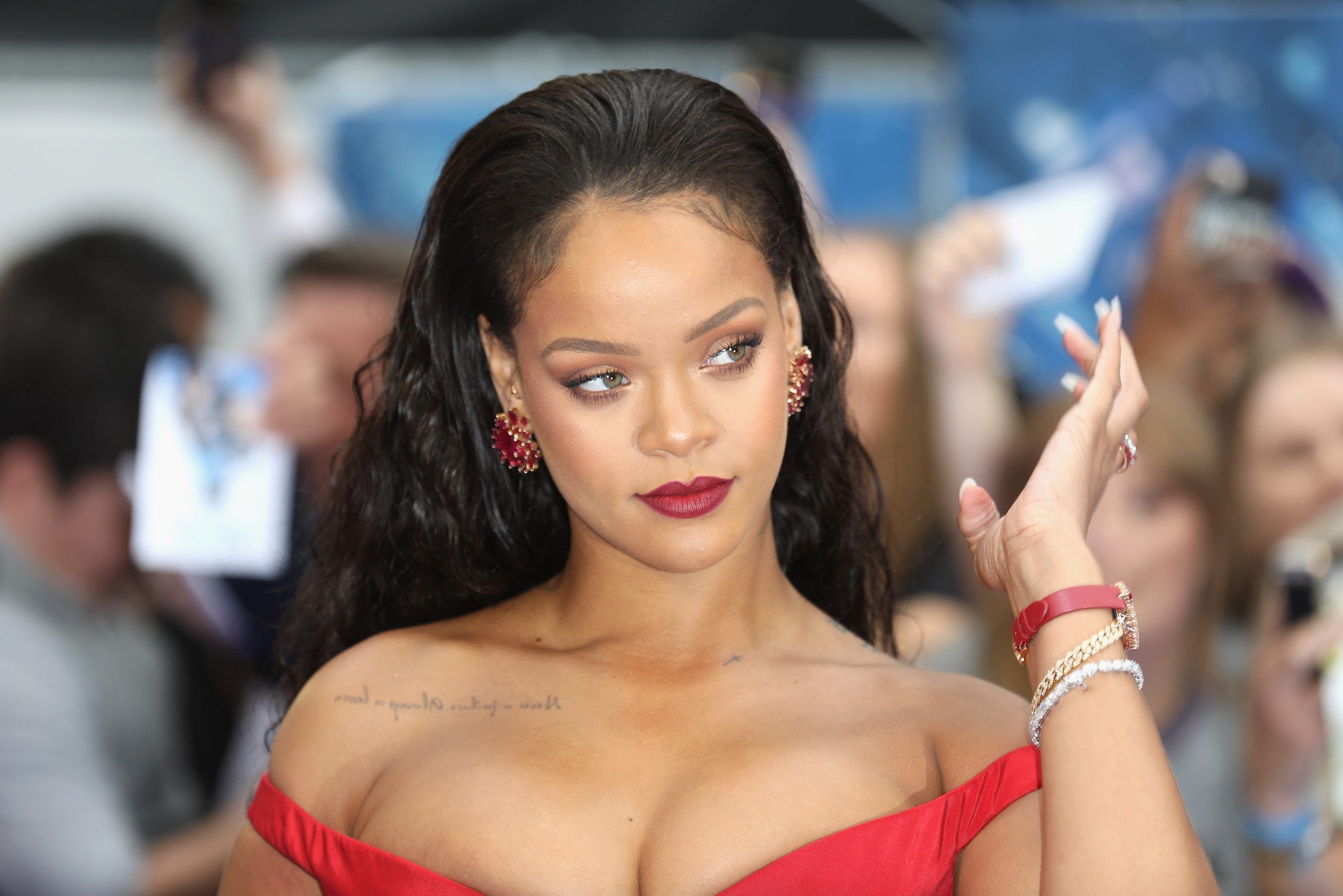 Redefine the nude vibe with Rihanna's daring and stunning style escapades! Indulge in the risqué, audacious and empowering universe of Rihanna nude fashion looks. Time to stan, honey!