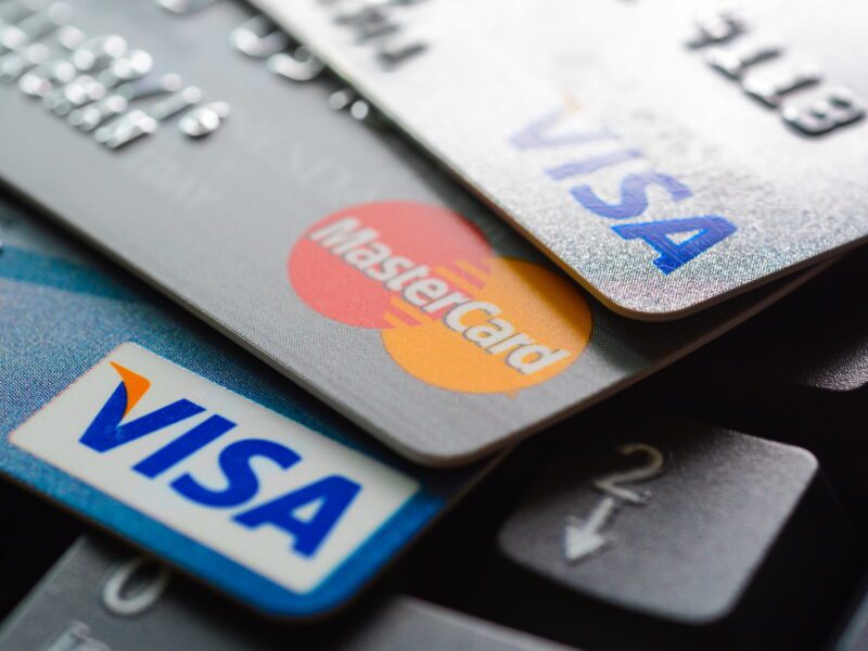 The number of people using credit cards has grown in number tremendously. Here's our guide on how to use credit cards.