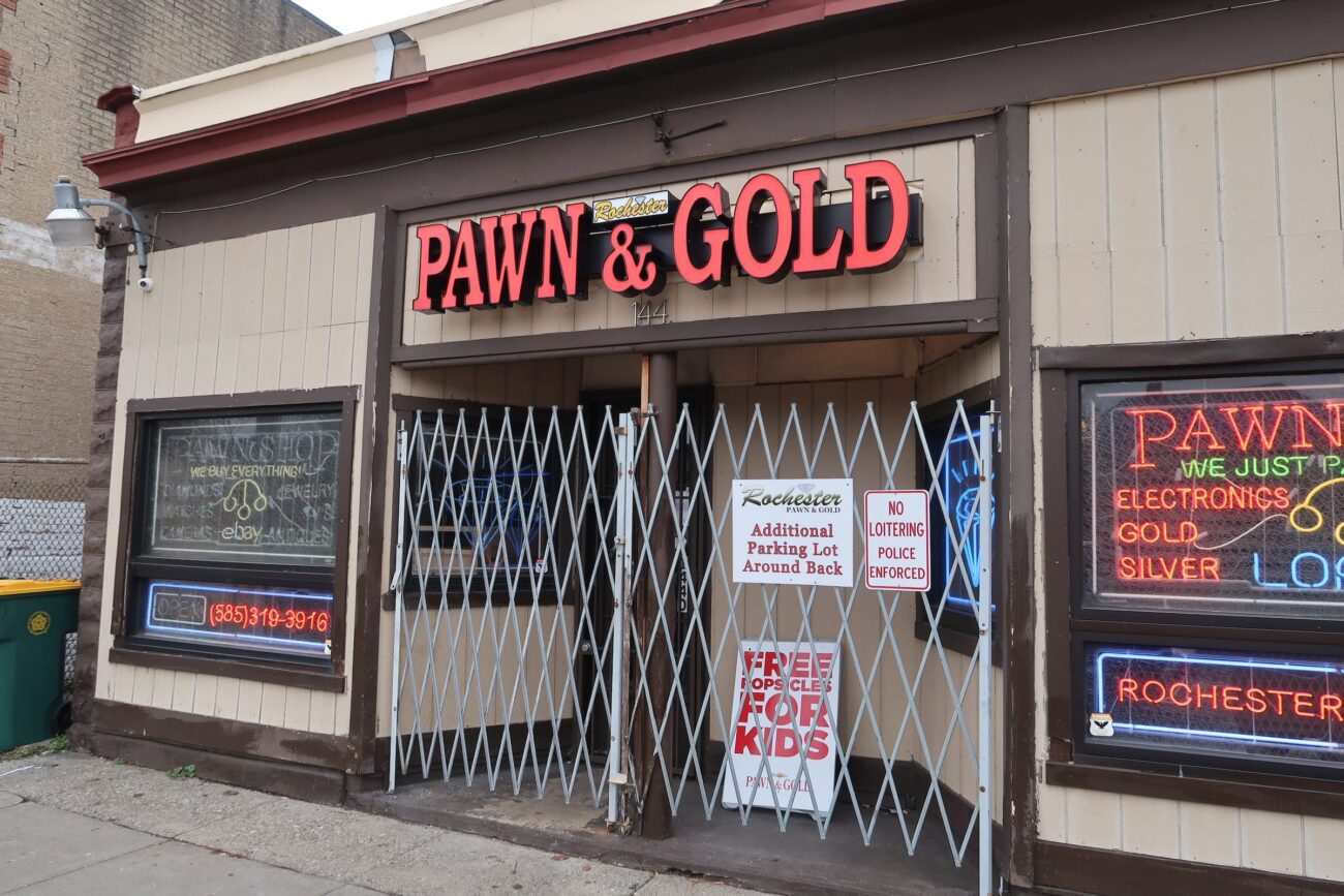 Pawn Shops work as monetary assistance. For many, they are the first and the final resort for their financial issues. How can you grab a good deal?