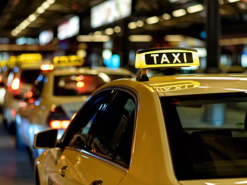 If you're looking for a smooth vacation, then learn more about airport taxis. See why these transportation services are the best option when traveling.