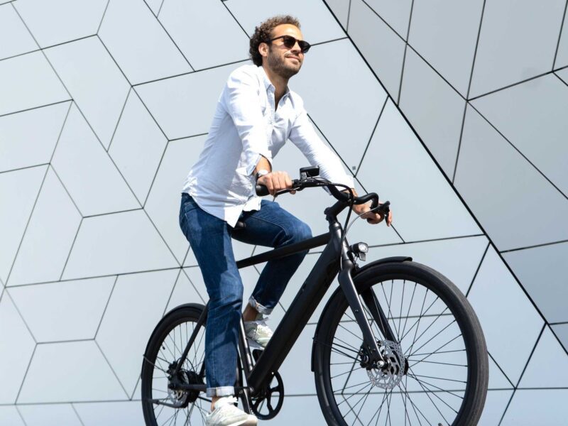 All over the world people are out exploring on their brand new e-bikes. Learn why e-bike ownership exploded in response to Covid-19 and get in on the craze.