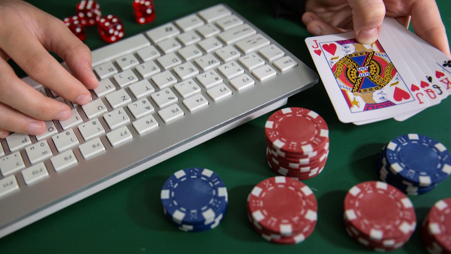 Online gambling is more popular than ever, and you can make good money doing it. Get the best bankroll management tips to improve your odds.