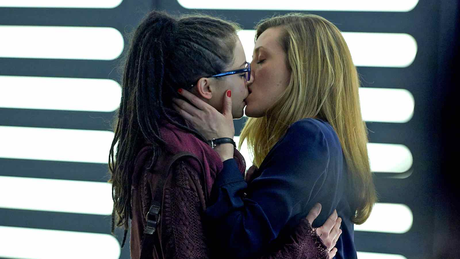 New 2022 Lesbian Sex Scene