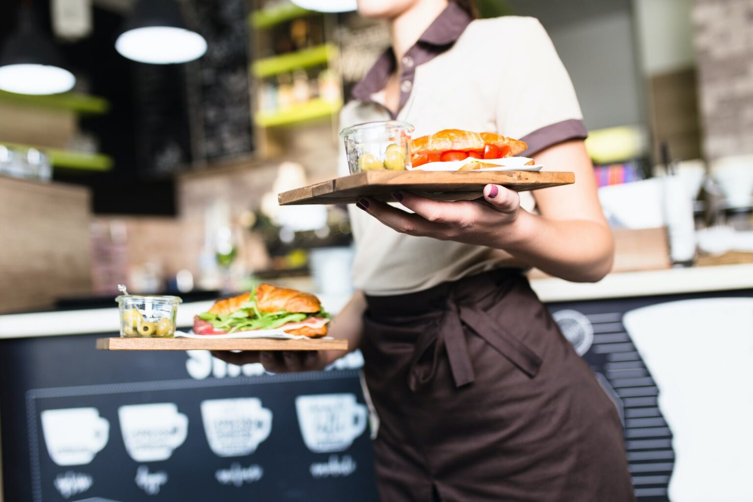 Ready to start a franchise? As a restaurant owner, you must understand the business model, trademark, and processes that'll help you get the best results.