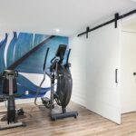 There are many different ways to use room dividers in your gym. Here's how you can use room dividers in your gym now.