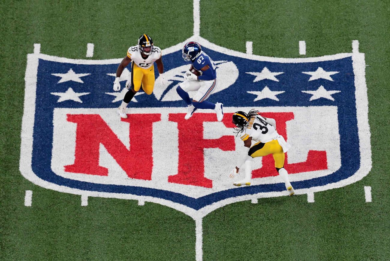 Want to live stream NFL games? We’ve made a list of platforms to stream all the NFL live games you want for free. Here's all you need to know.