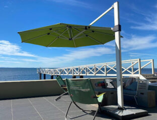 What if you had an umbrella that could tilt with the sun? Here's why you need the tilting cantilever umbrella.
