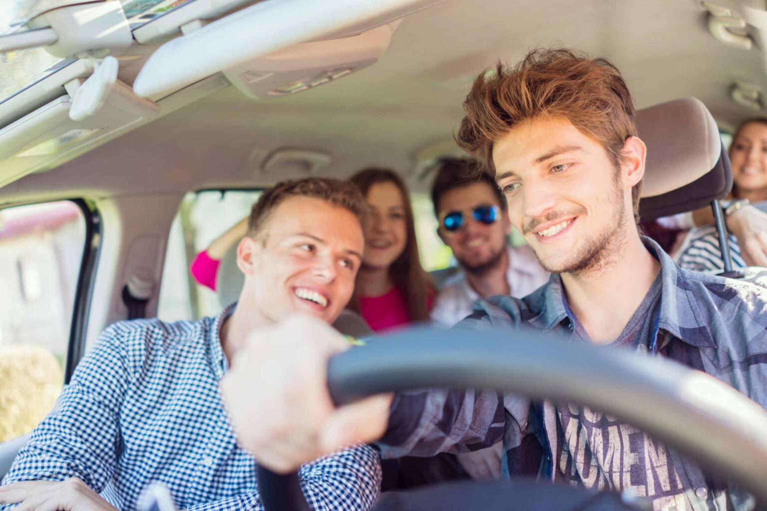 Being a new driver doesn't have to be scary. Here are the best insurance options for teen and young drivers who are just getting out on the road!