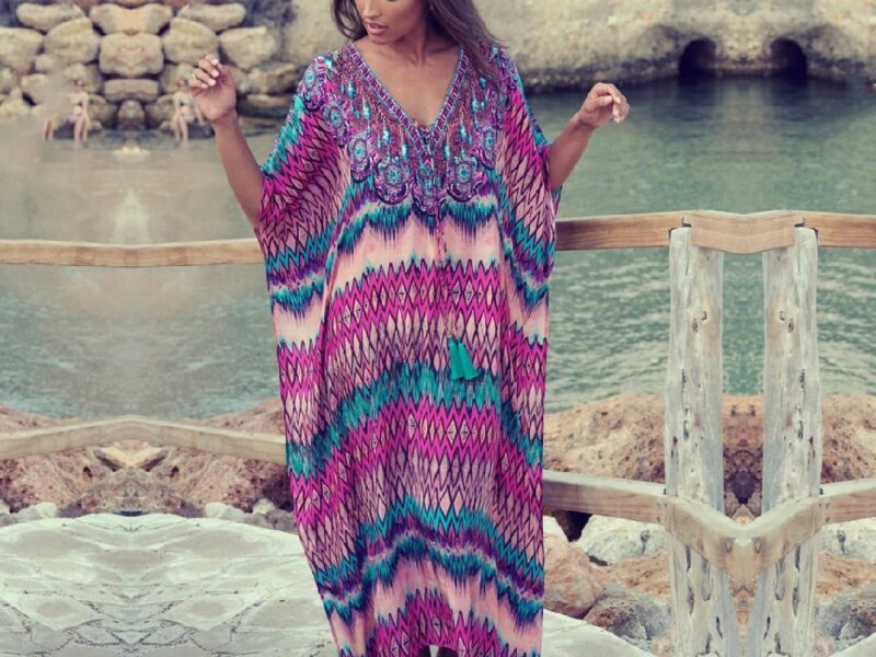 Kaftans makes it possible for you to stay comfortable. Follow these tips on how to choose the best Kaftan for your stylish summer swimsuit.