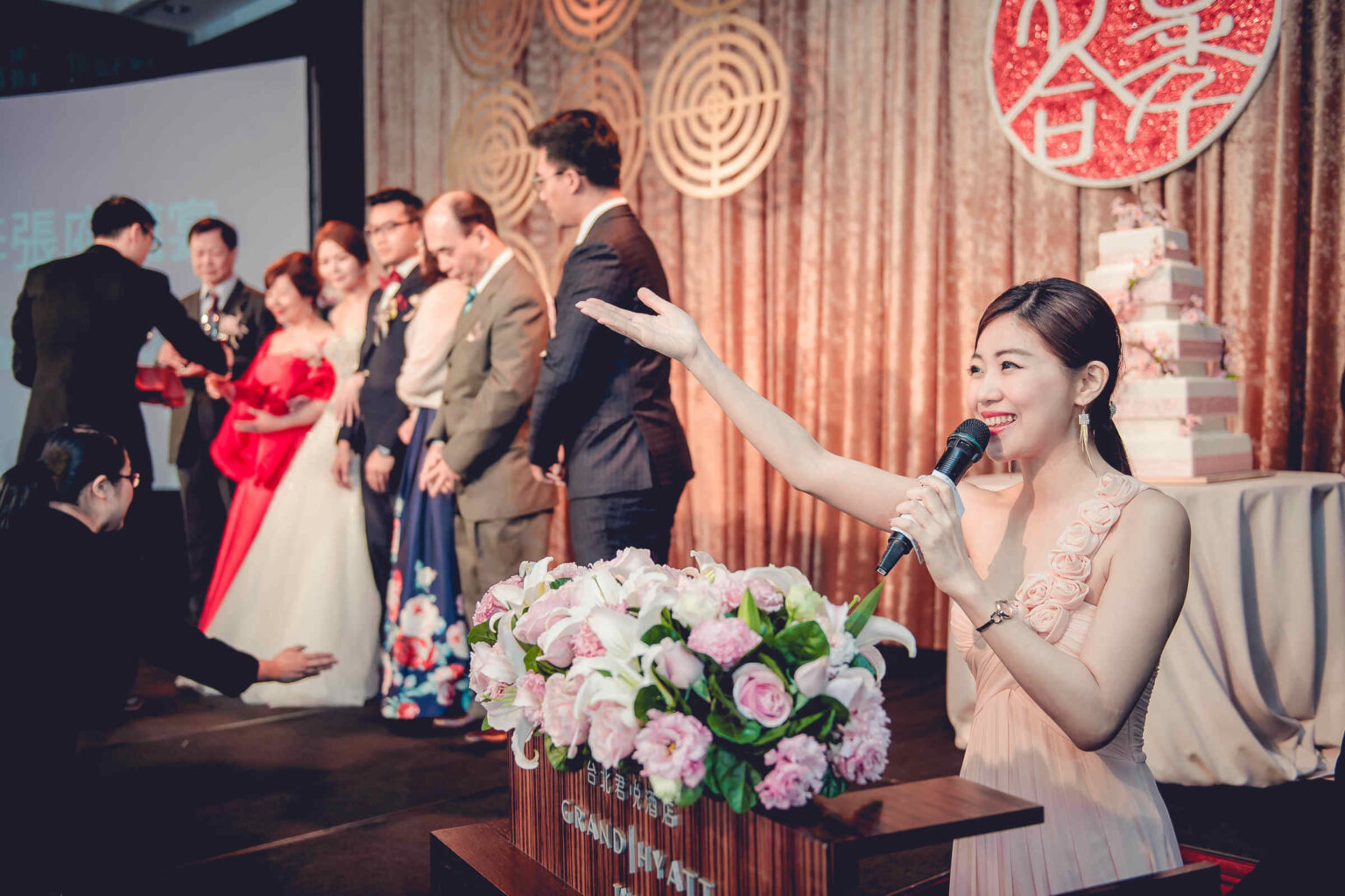 Getting ready for your next big gathering? Take notes as these handy tips guide you on how to shine as an event host with any crowd!