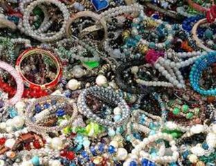 Let's start building the bracelet stack as you know how to do it. How you arrange them is entirely up to you.