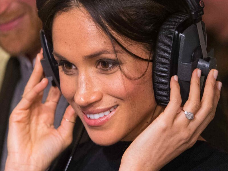 Is Meghan Markle quitting 'Suits' because she was forced to go nude in a scene or two? Let's find out.