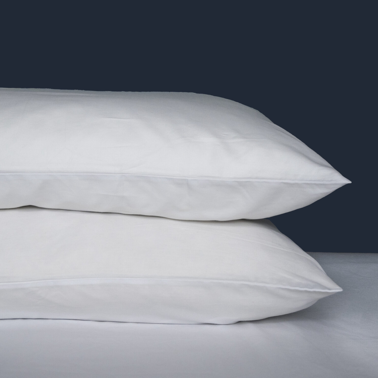 So, if you are trying to find the best pillow and pillow case, what are the three things to look for? We’ve got a great list for you.