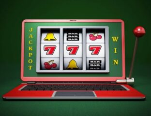 Online casinos have been around for over two decades. Why are casinos becoming so popular online?