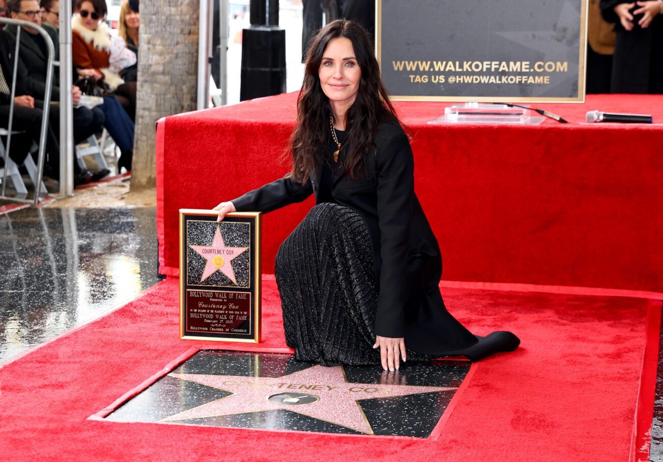 Recently, Cox was awarded for her years of acting, but some friends were MIA. Here’s the nude truth about Courteney Cox’s former costars.
