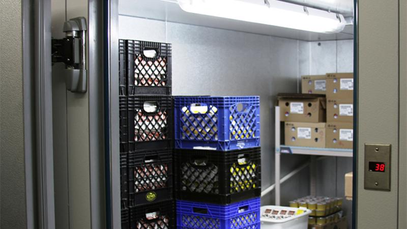 Useful Tips for Restaurants Looking to Expand Their Cold Storage