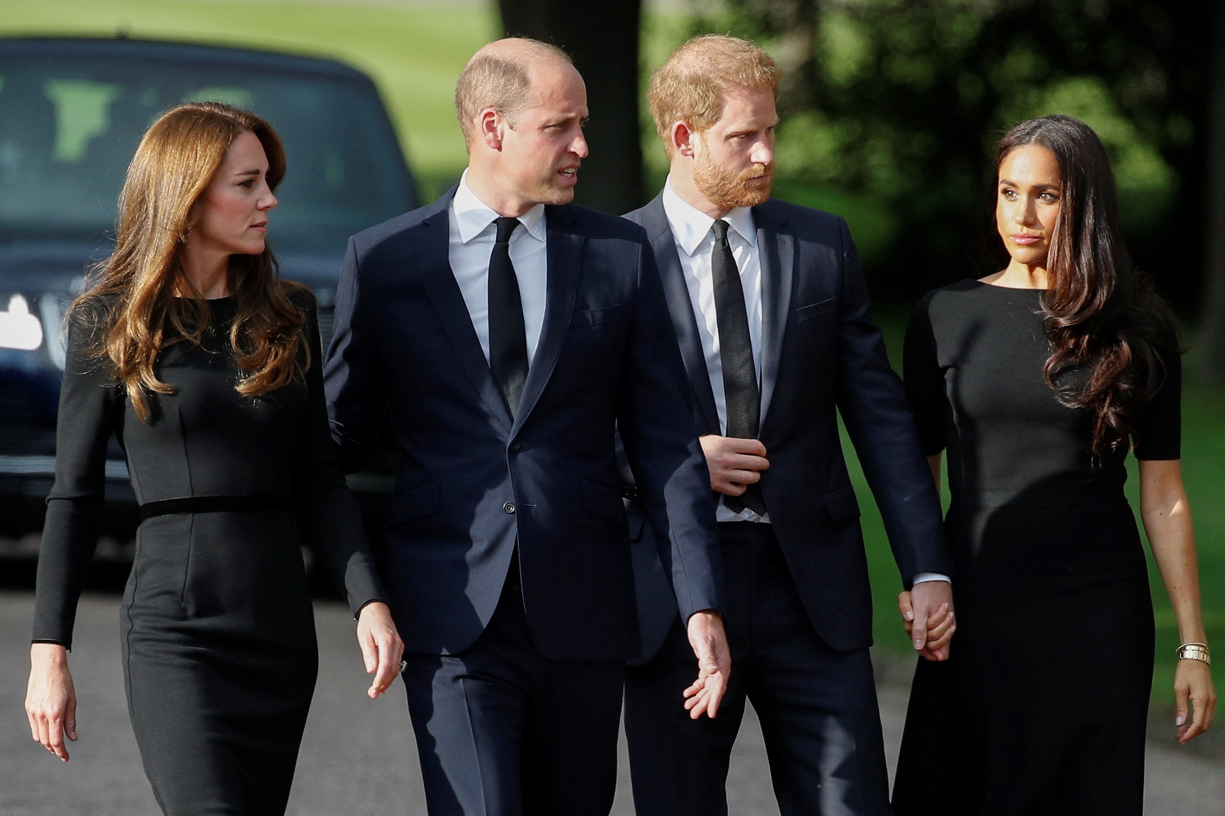 Unravel the royal rumor mill: did Prince William and Kate Middleton secretly divorce? Sounds like a juicy Agatha Christie mystery. Decipher the whispers with us.