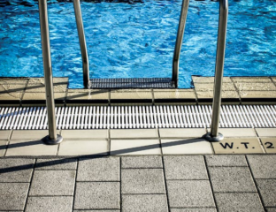 Why Pool Fence Regulations Are Essential?