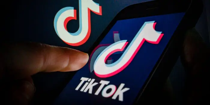 A Comprehensive Guide to Downloading TikTok Videos: Methods and Etiquette