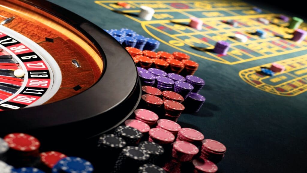 Online casinos offer a space where big wins can happen, much like the exciting triumphs you'd see in movies.