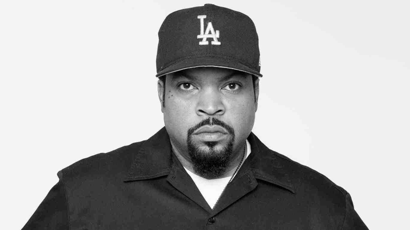 Icecube. Ice Cube 2022. Айс Кьюб гангста. Ice Cube at 16. Ice Cube clothes.