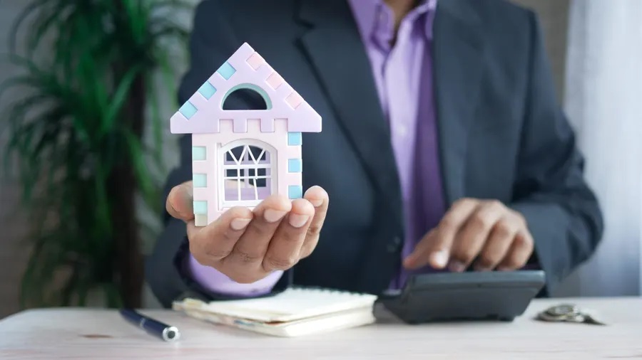 Prepaying your home loan is not always the best option. Here are some reasons why it might end up being financially negative. When should you opt to prepay your loans? Understanding with a case study.
